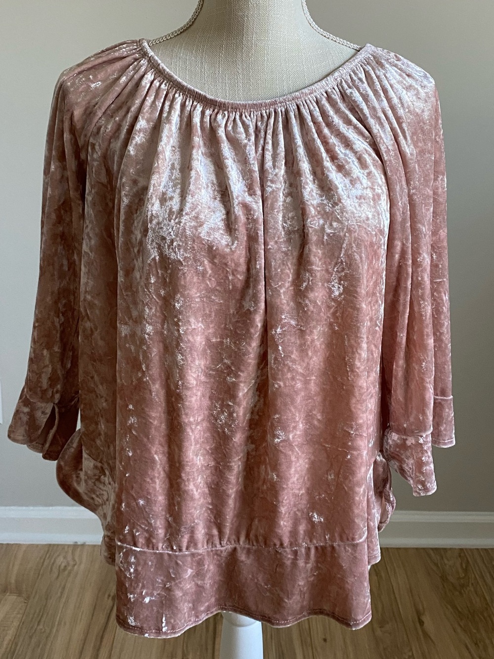 Women's Crushed Velvet Peasant Blouse Dusty Rose